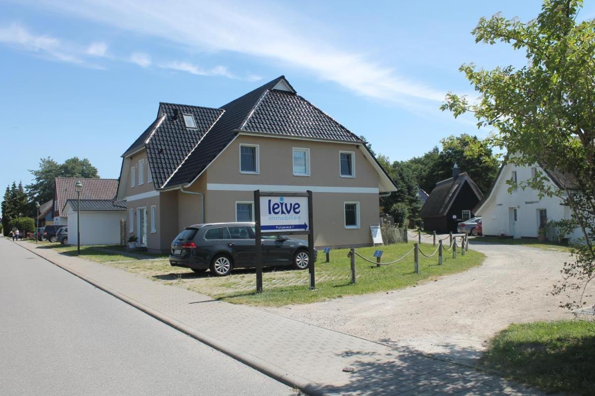 Ferienwohnung Blue In 보른 외부 사진