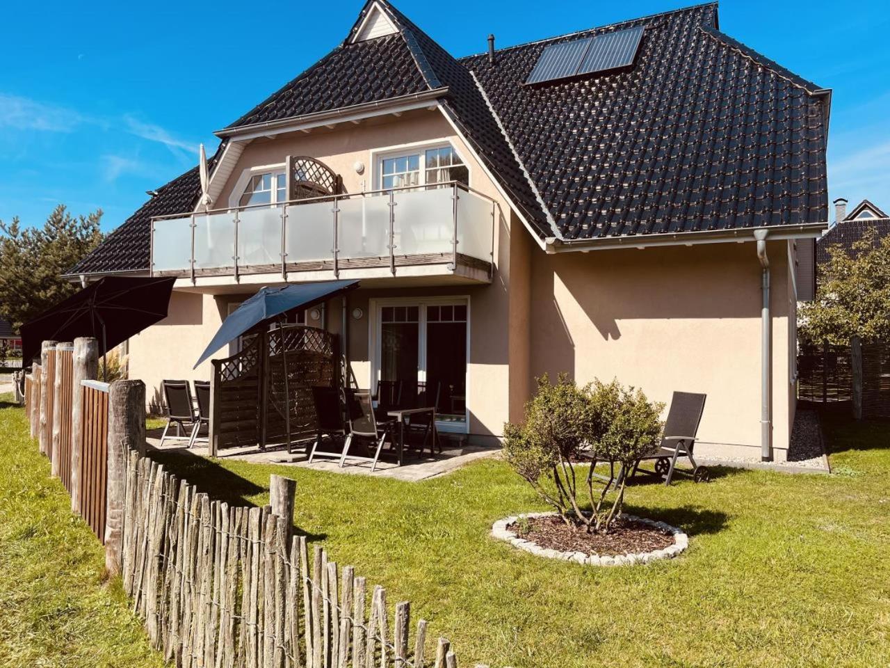 Ferienwohnung Blue In 보른 외부 사진